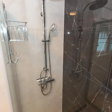 Casa Lidia - Modern & Spacious & Few Steps To & Breathtaking View شقة *