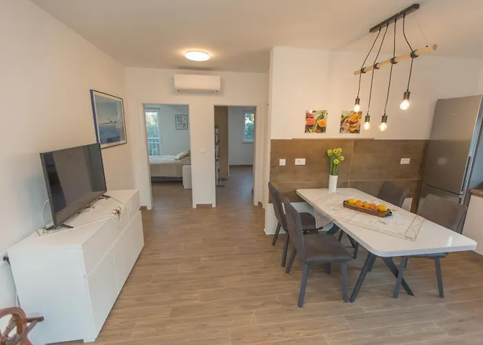 Casa Lidia - Modern & Spacious & Few Steps To & Breathtaking View 公寓 扎通