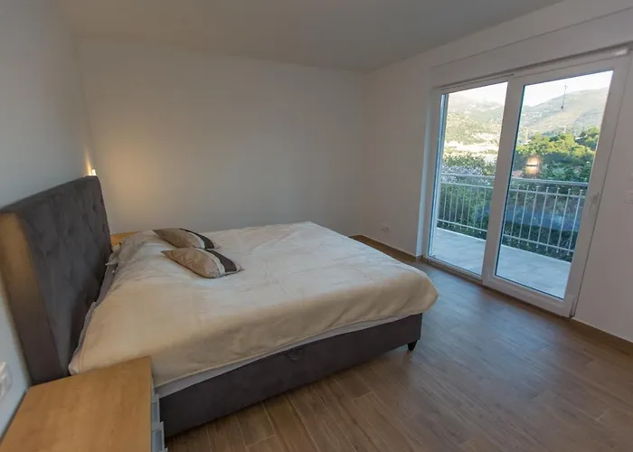 Casa Lidia - Modern & Spacious & Few Steps To & Breathtaking View