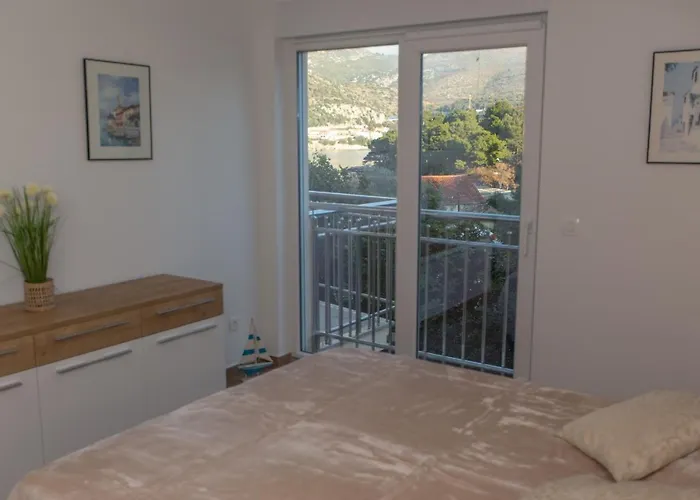 Casa Lidia - Modern & Spacious & Few Steps To & Breathtaking View