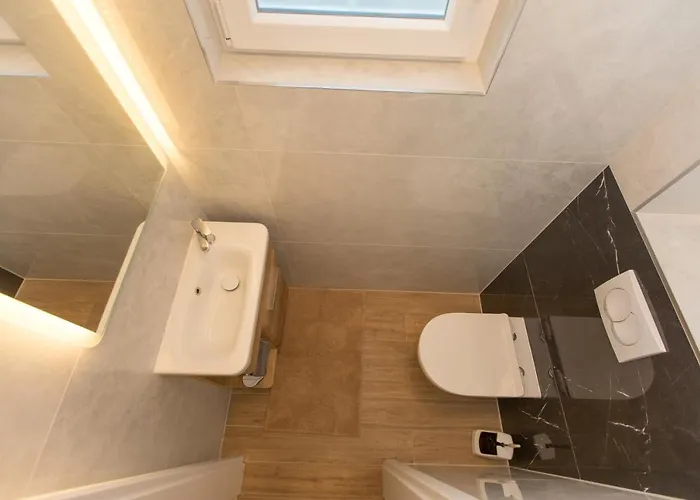 Casa Lidia - Modern & Spacious & Few Steps To & Breathtaking View 扎通